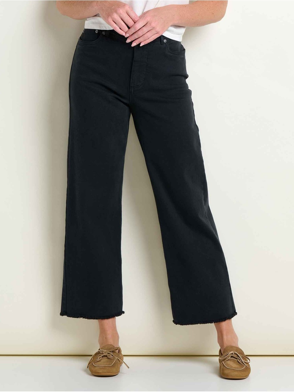 Toad&Co Balsam Seeded Cutoff Wide Leg Jean in Washed Black Size 12